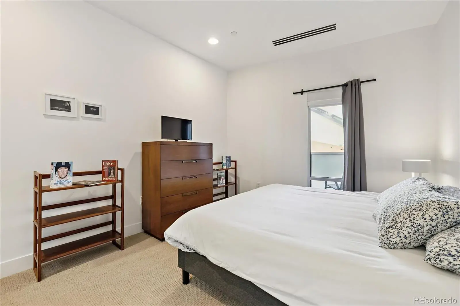 01082026004735 1600 16