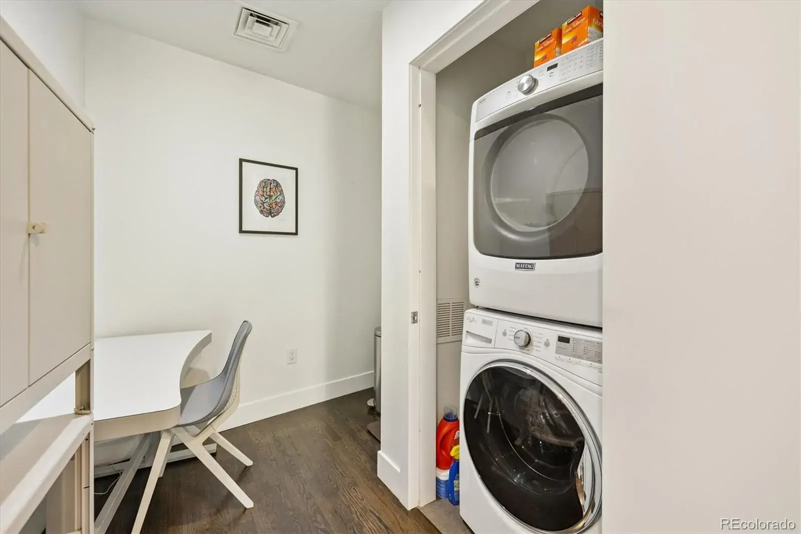 01082026004735 1600 25