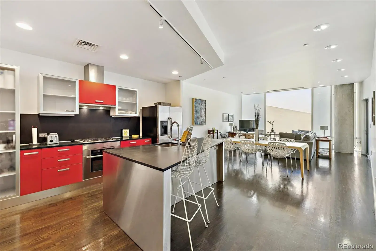 01082026004735 1600 4