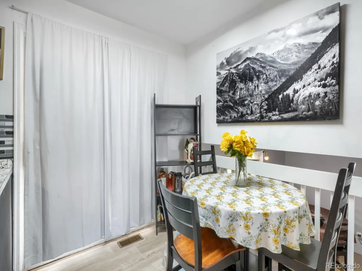 419 S Lima Circle Aurora CO 80012 | MLS #REC4302796 09202026002558 1200 10