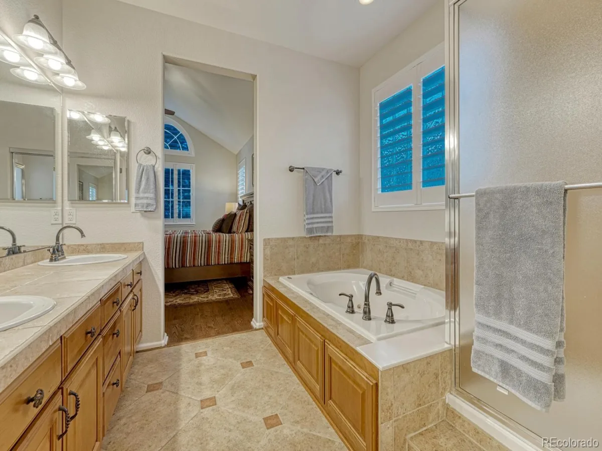 6555 Esperanza Drive Castle Pines CO 80108 MLS #REC4303615 06132026200848 1200 24