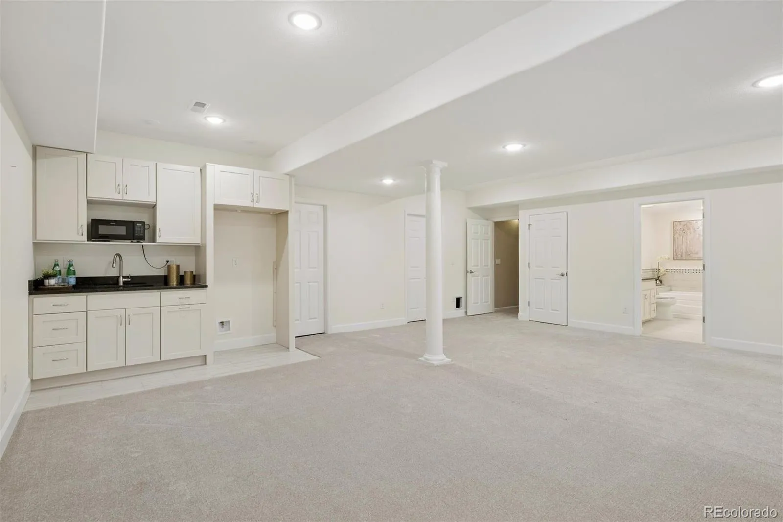 22916 E Bailey Circle Aurora CO 80016 MLS #REC4304946 05152026211259 1600 33
