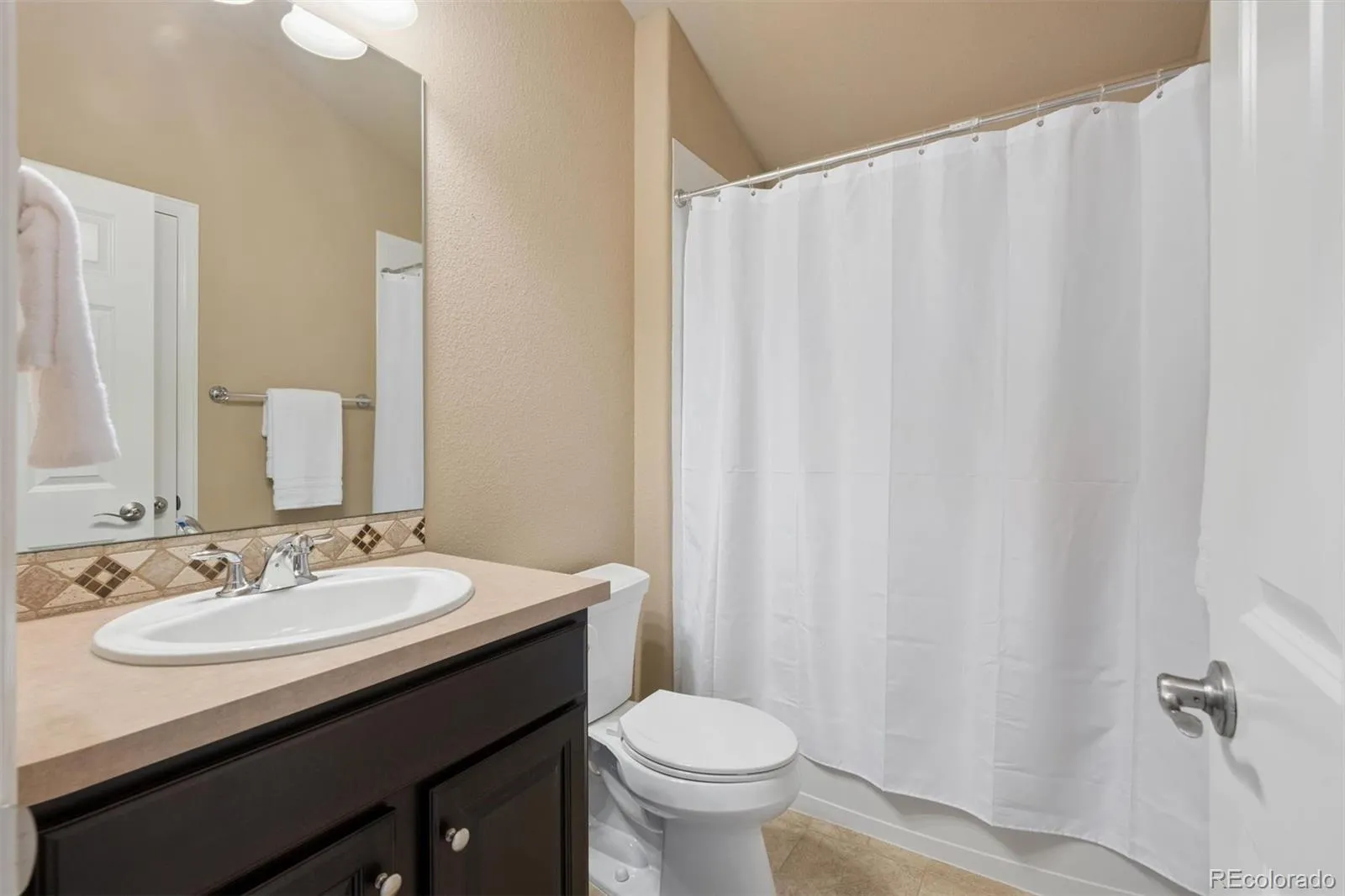 22916 E Bailey Circle Aurora CO 80016 MLS #REC4304946 05152026211259 1600 40