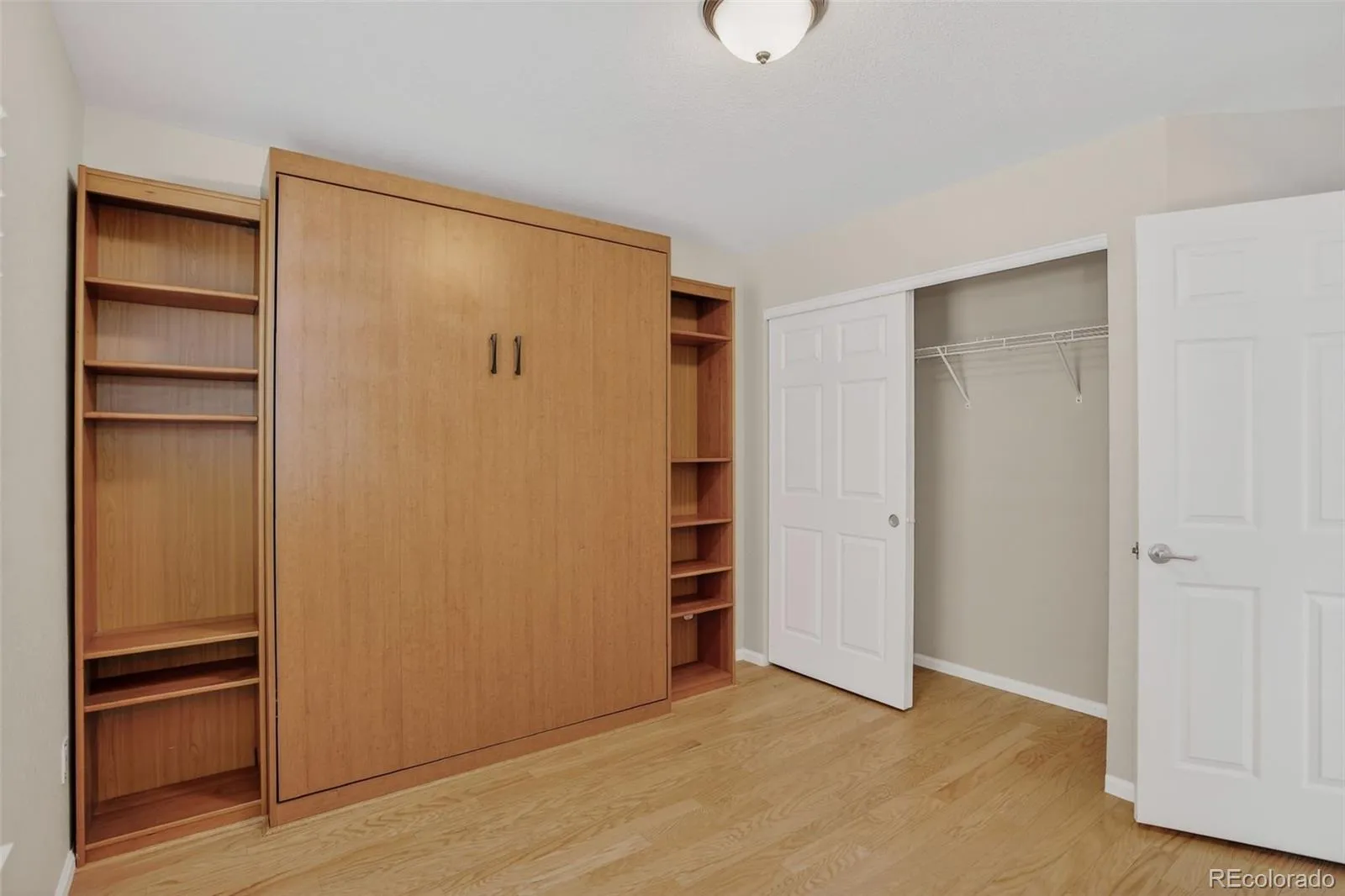 04112026205237 1600 22