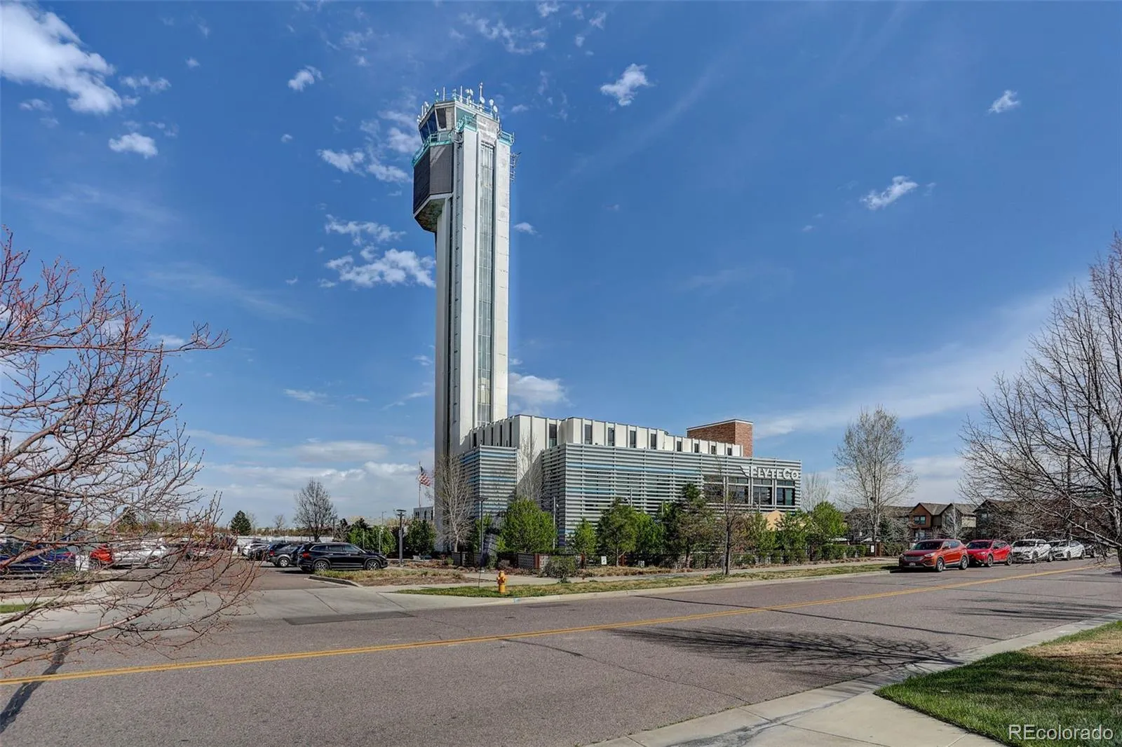 04112026205237 1600 32