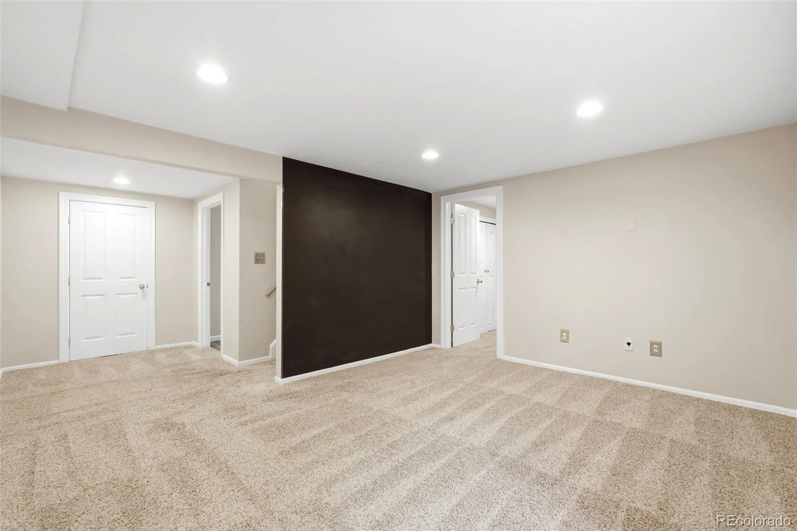 7705 E Napa Place Denver CO 80237 MLS #REC4307141 07072026034513 1600 34