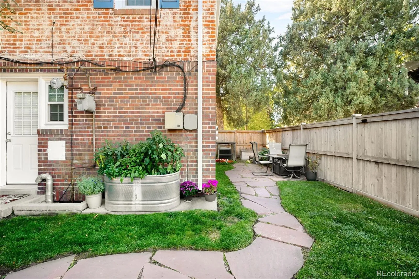 04172026184850 1600 23