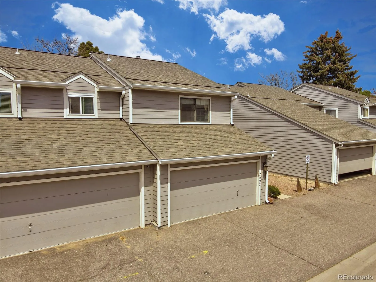 12592 E Cornell Circle Aurora CO 80014 MLS #REC4312854 05122026225605 1600 44