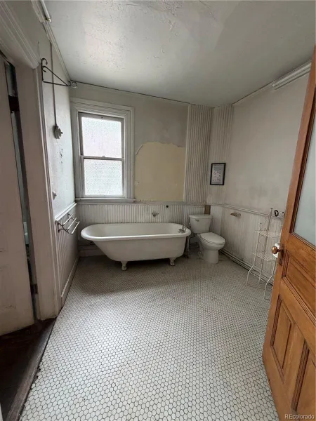 1516 Vine Street Denver CO 80206 | MLS #REC4315451 09232026182315 800 18