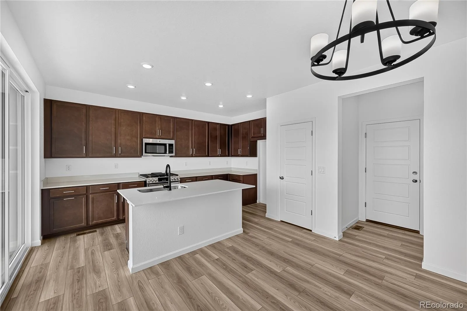 3330 N Denali Street Aurora CO 80019 | MLS #REC4320483 08102026185733 1600 7