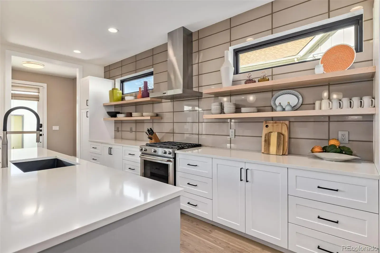 02132026220752 1600 16