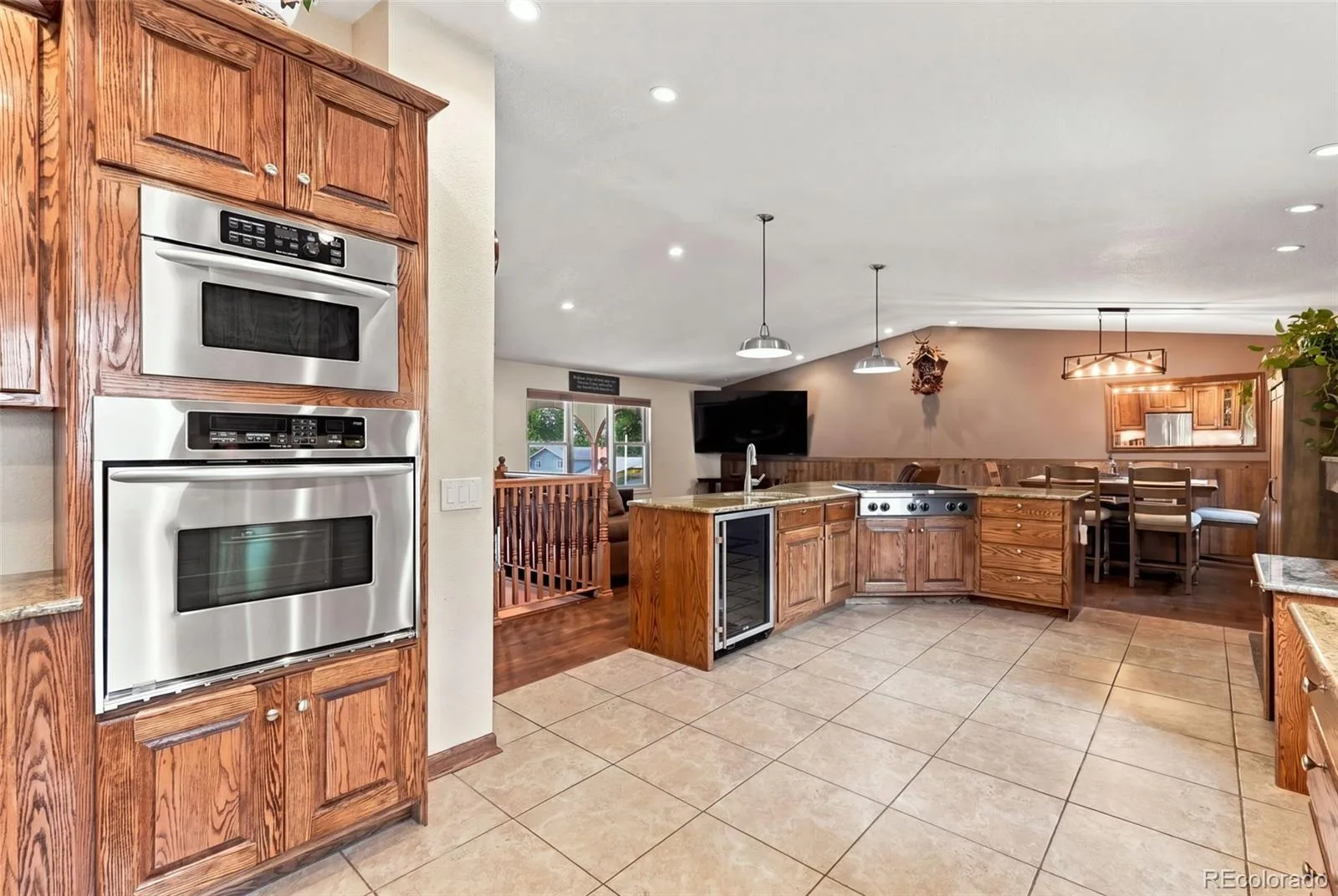 8439 W Harvard Drive Denver CO 80227 | MLS #REC4322369 09282026172550 1600 13