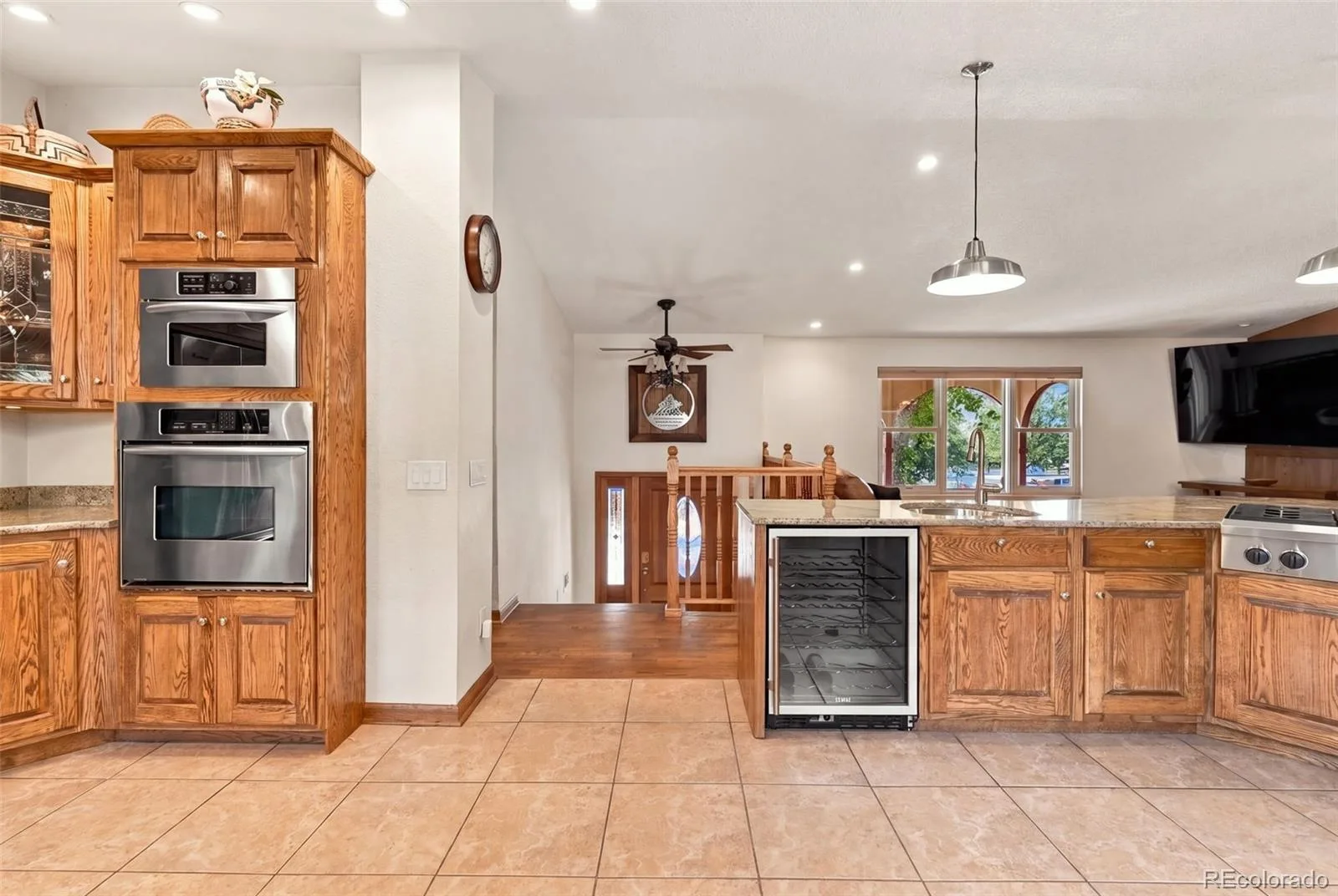 8439 W Harvard Drive Denver CO 80227 | MLS #REC4322369 09282026172550 1600 15