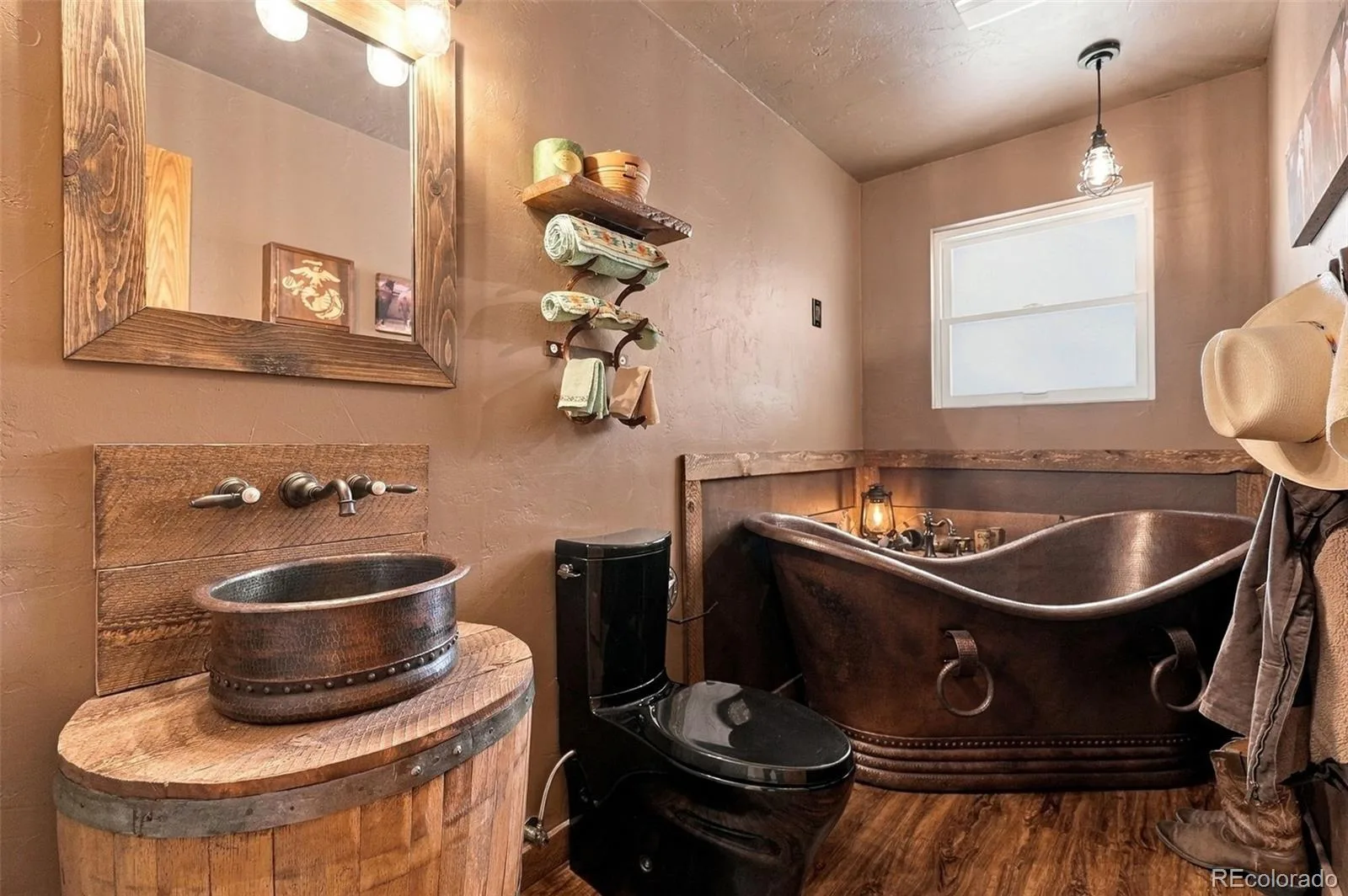 8439 W Harvard Drive Denver CO 80227 | MLS #REC4322369 09282026172550 1600 16