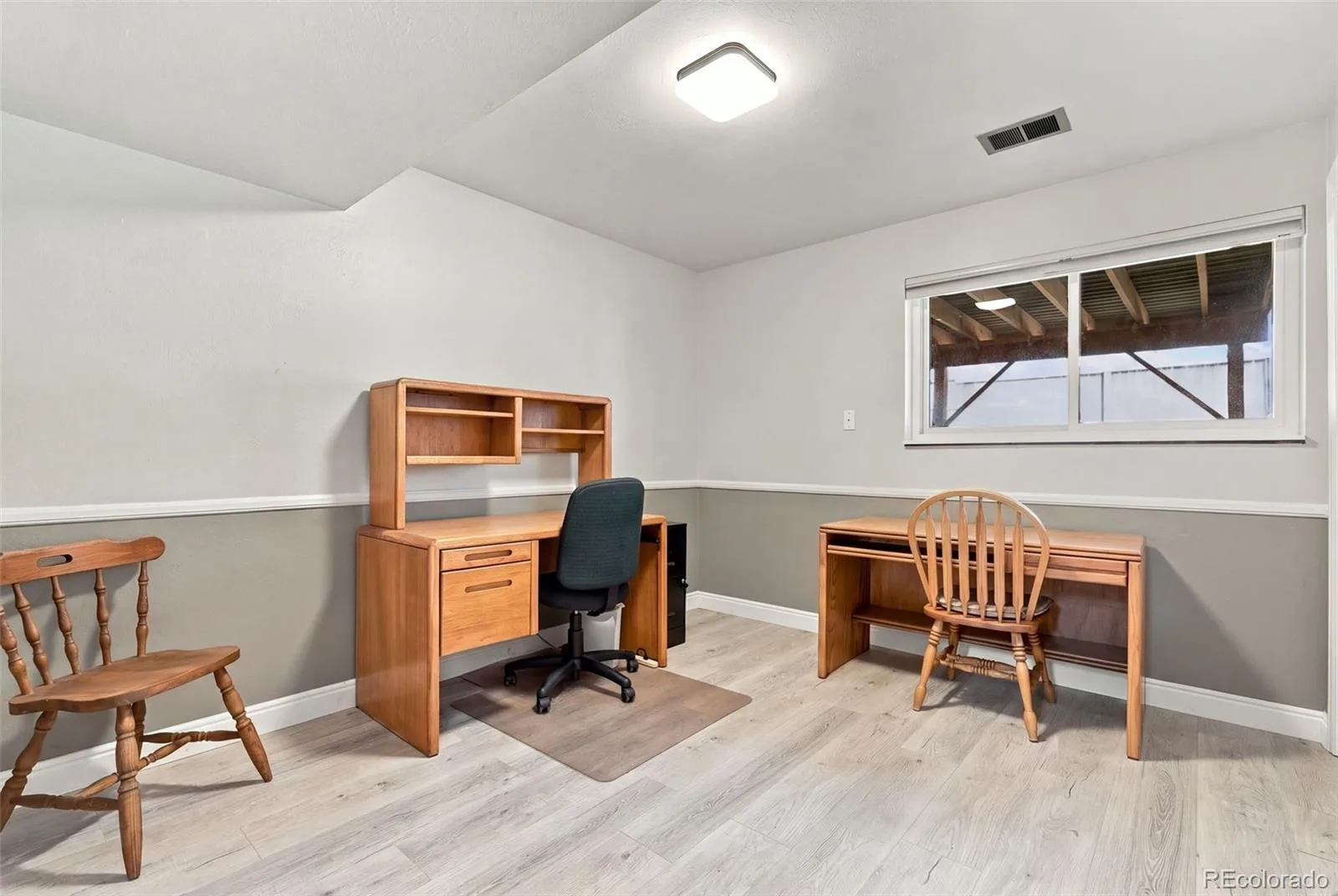 8439 W Harvard Drive Denver CO 80227 | MLS #REC4322369 09282026172550 1600 23