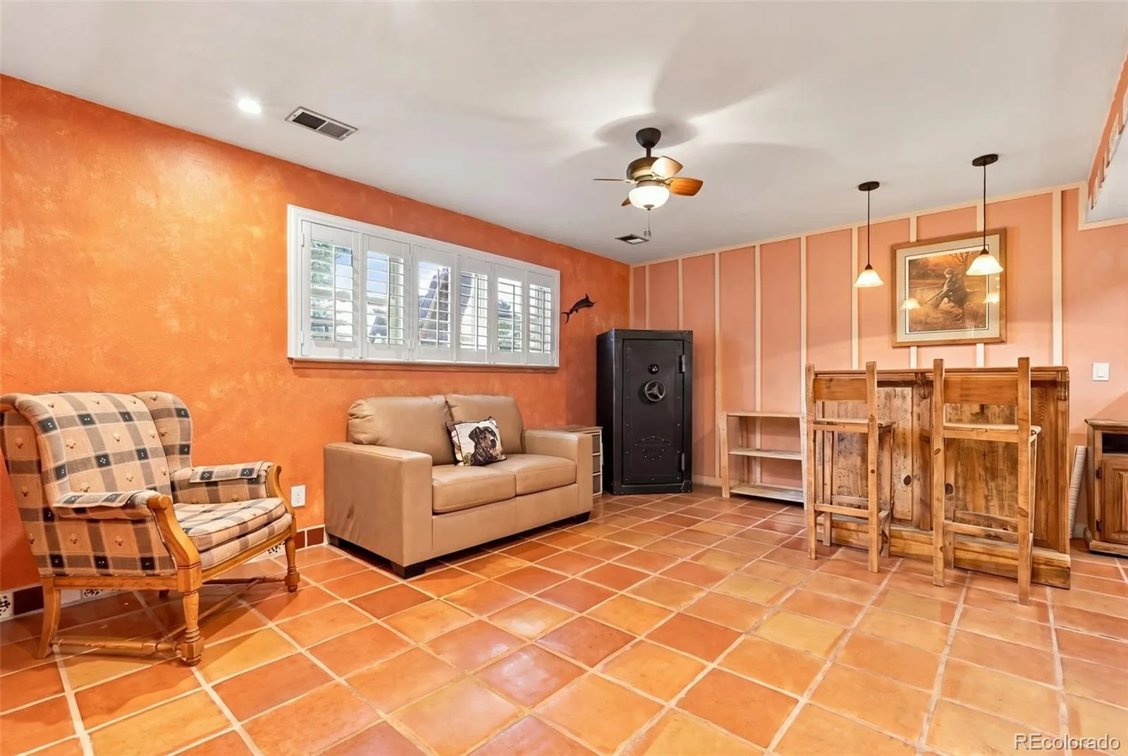 8439 W Harvard Drive Denver CO 80227 | MLS #REC4322369 09282026172550 1600 26