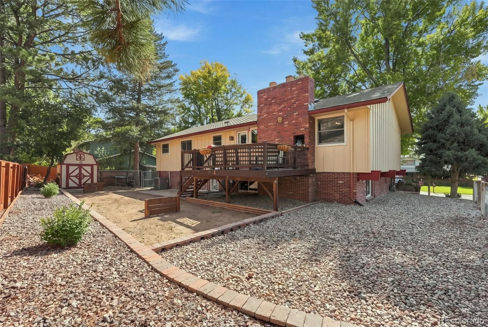 8439 W Harvard Drive Denver CO 80227 | MLS #REC4322369 09282026172550 1600 33