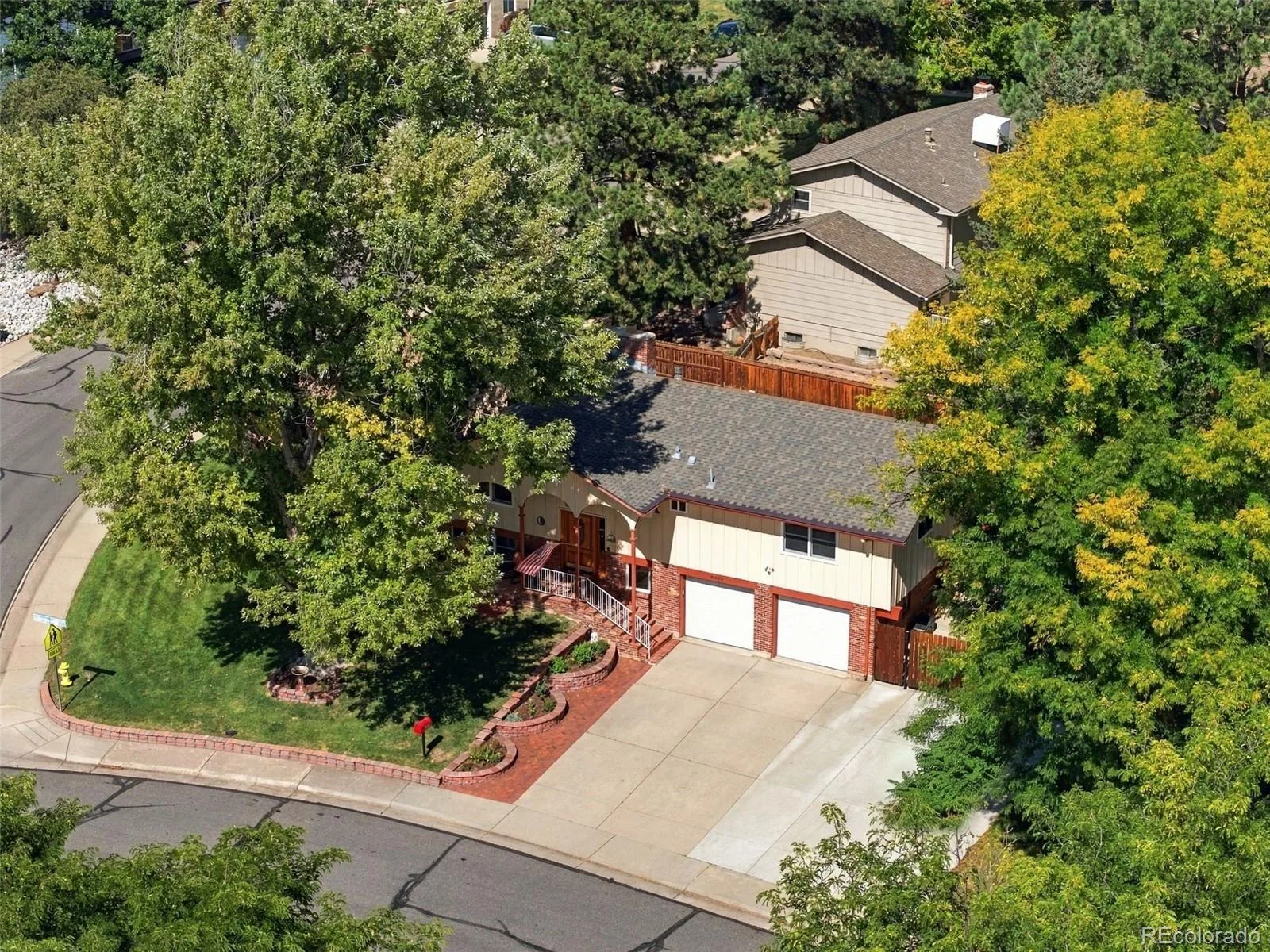 8439 W Harvard Drive Denver CO 80227 | MLS #REC4322369 09282026172550 1600 41