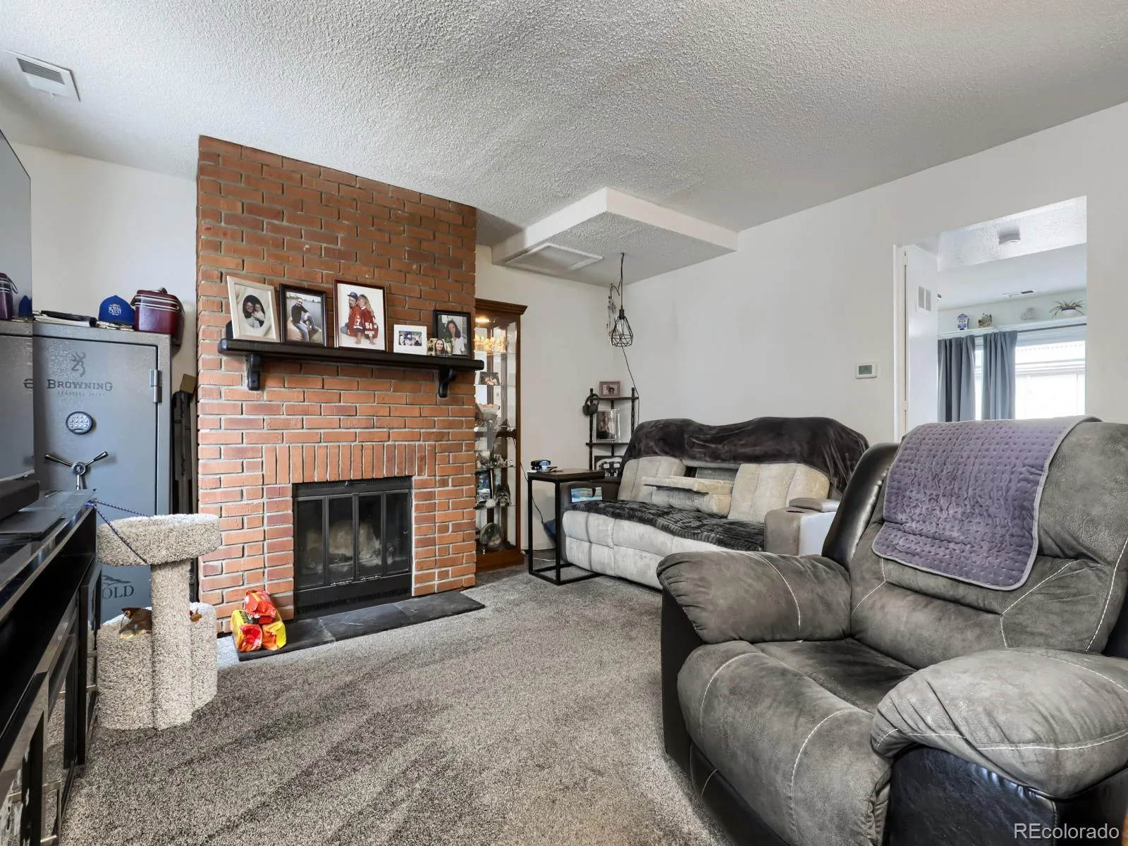 8763 Santa Fe Drive Thornton CO 80260 MLS #REC4322525 05092026025424 1600 1