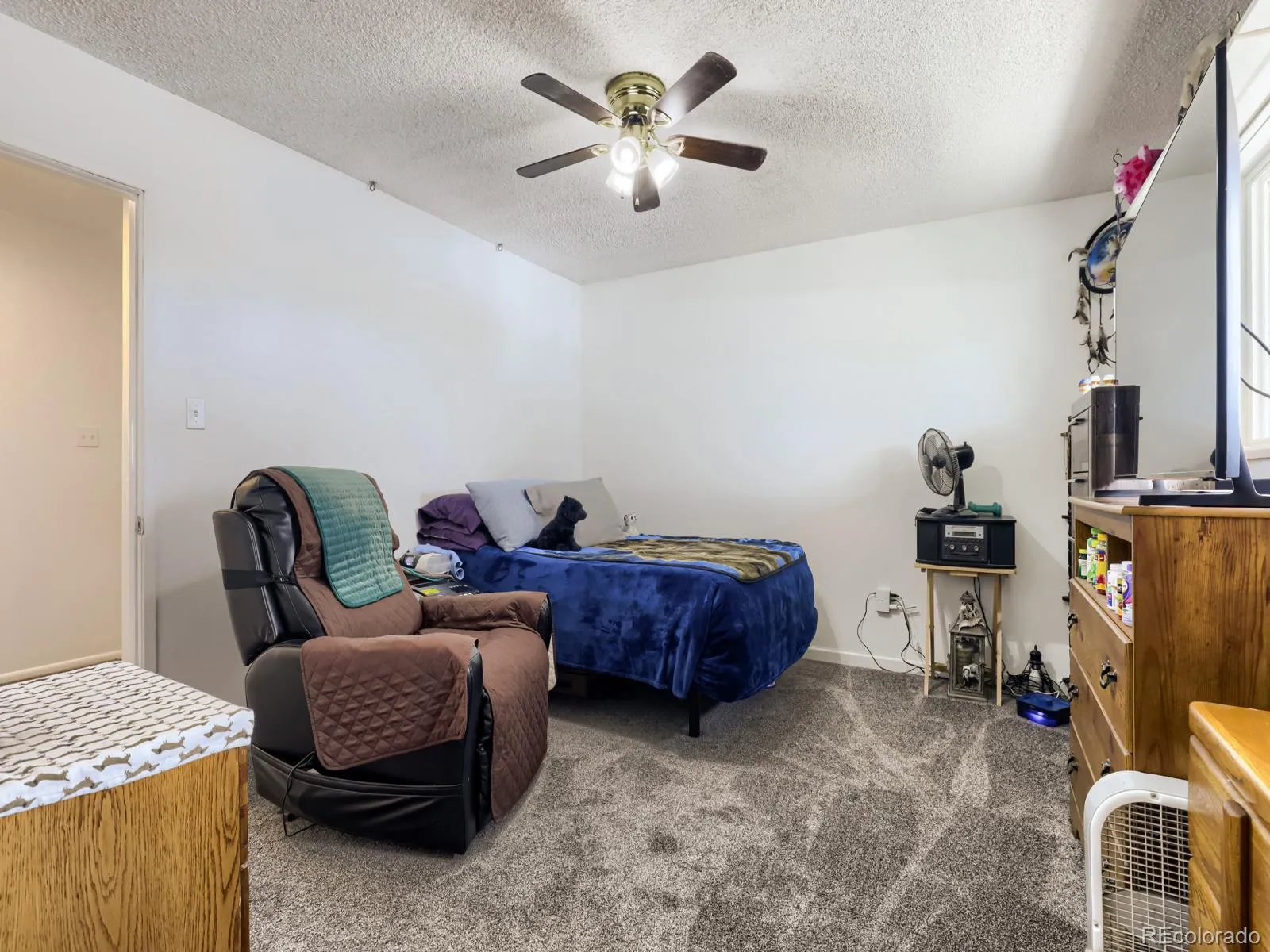8763 Santa Fe Drive Thornton CO 80260 MLS #REC4322525 05092026025424 1600 5