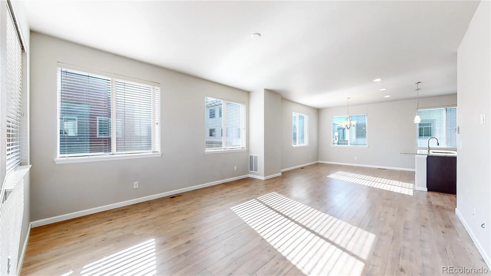 4120 E Warren Avenue #6 Denver CO 80222 | MLS #REC4324168 09302026194548 1600 2