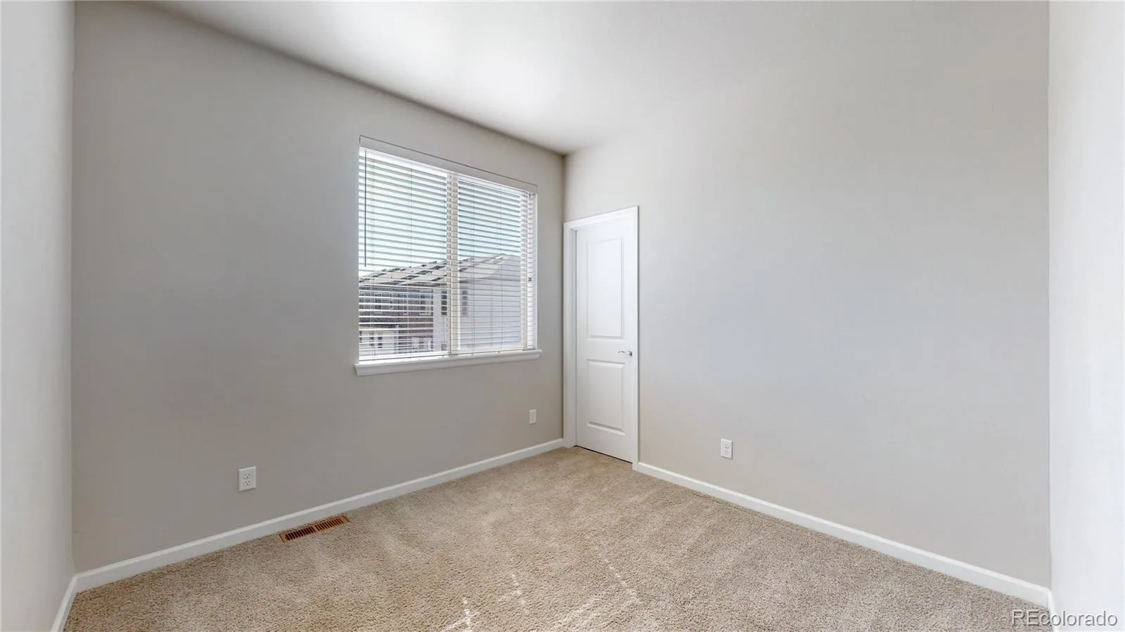 4120 E Warren Avenue #6 Denver CO 80222 | MLS #REC4324168 09302026194548 1600 23