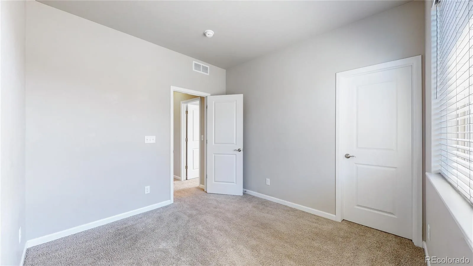 4120 E Warren Avenue #6 Denver CO 80222 | MLS #REC4324168 09302026194548 1600 29