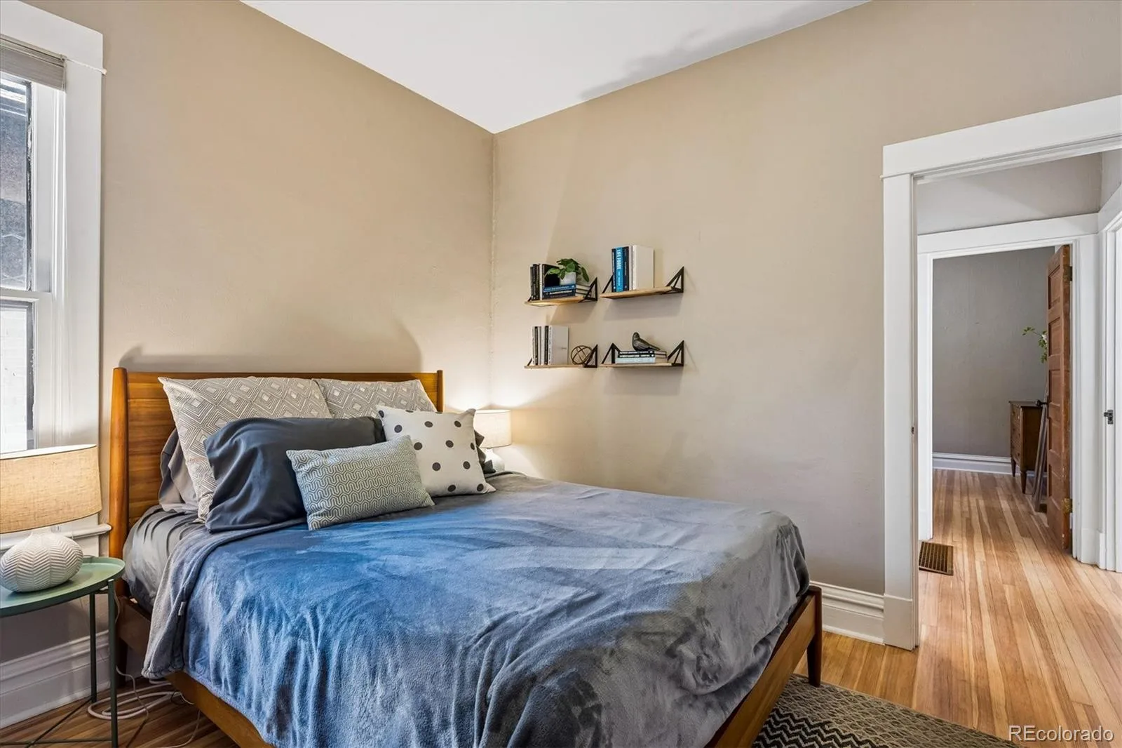 844 S Washington Street Denver CO 80209 | MLS #REC4324679 09232026065151 1600 19