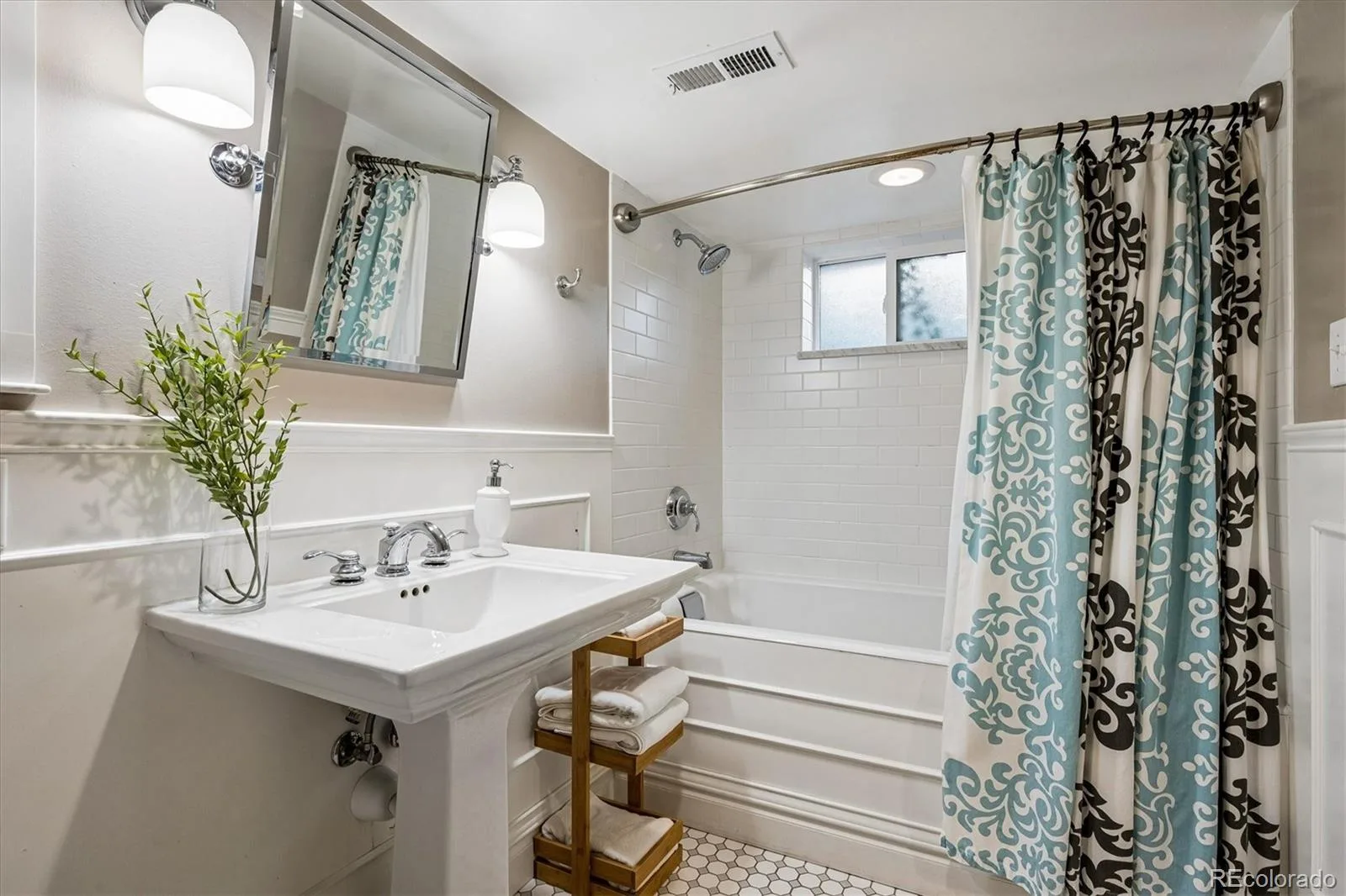 844 S Washington Street Denver CO 80209 | MLS #REC4324679 09232026065151 1600 28