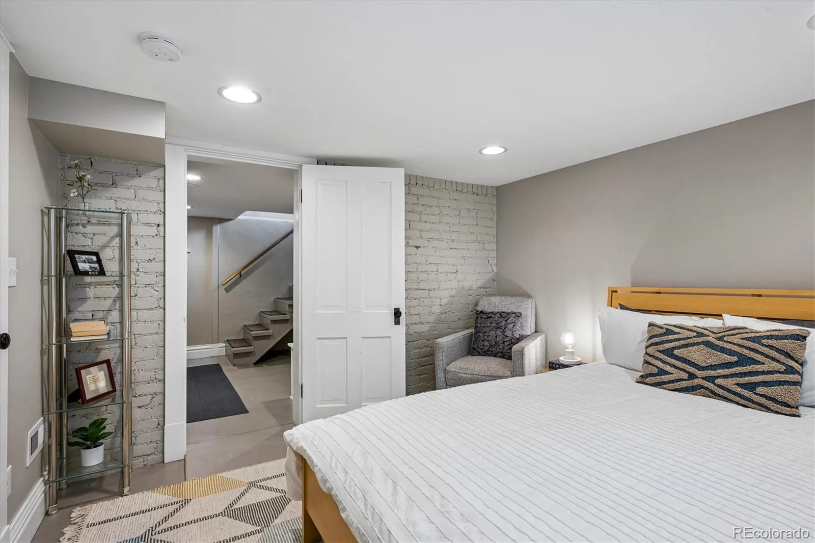 844 S Washington Street Denver CO 80209 | MLS #REC4324679 09232026065151 1600 30