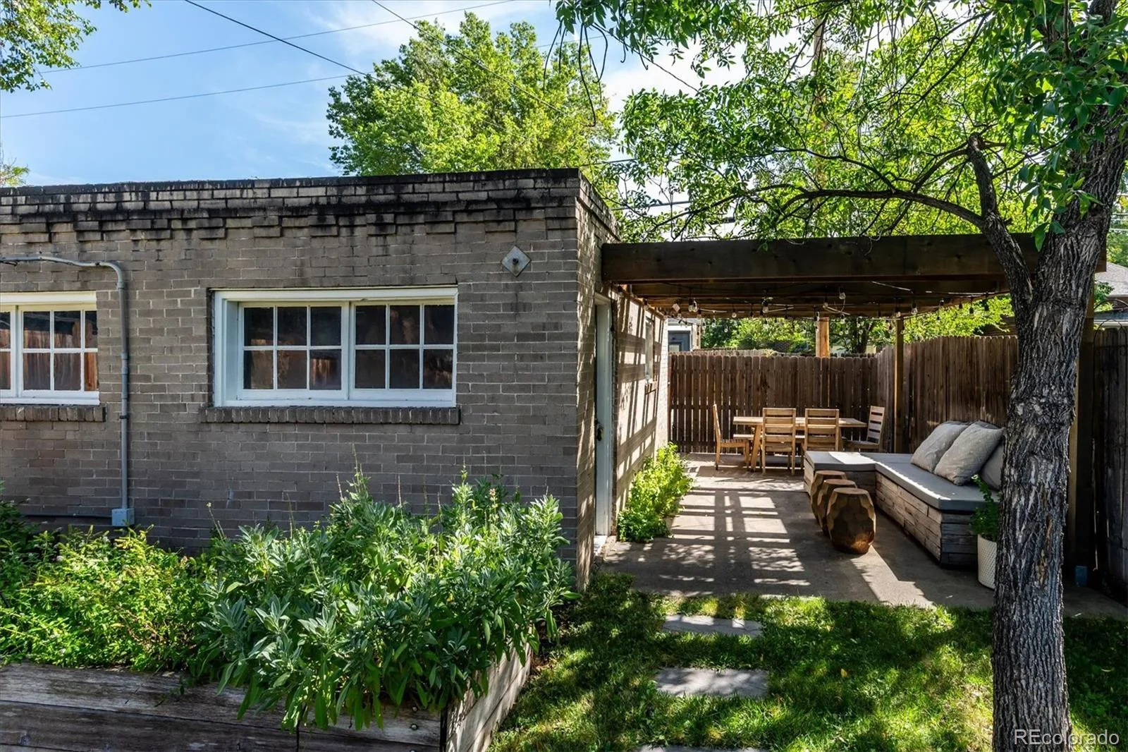 844 S Washington Street Denver CO 80209 | MLS #REC4324679 09232026065151 1600 35