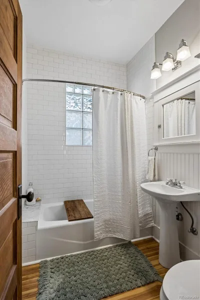 844 S Washington Street Denver CO 80209 | MLS #REC4324679 09232026065151 800 21