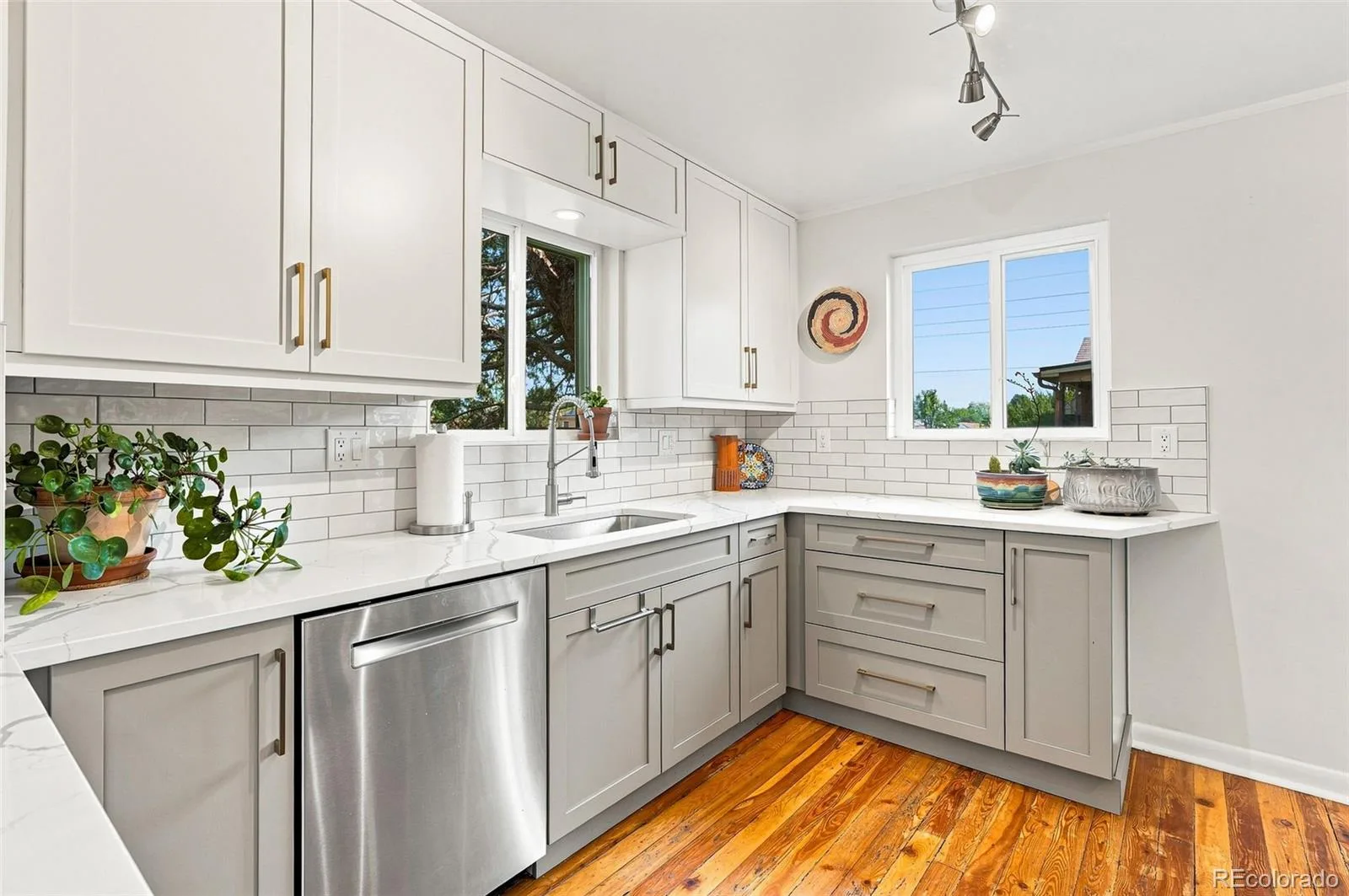 3280 Niagara Street Denver CO 80207 | MLS #REC4324887 08062026182253 1600 14