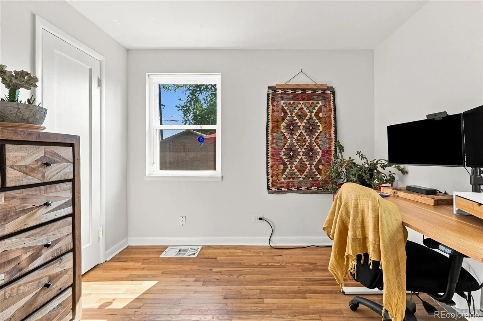 3280 Niagara Street Denver CO 80207 | MLS #REC4324887 08062026182253 1600 24