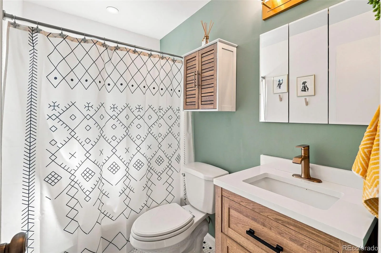 3280 Niagara Street Denver CO 80207 | MLS #REC4324887 08062026182253 1600 27