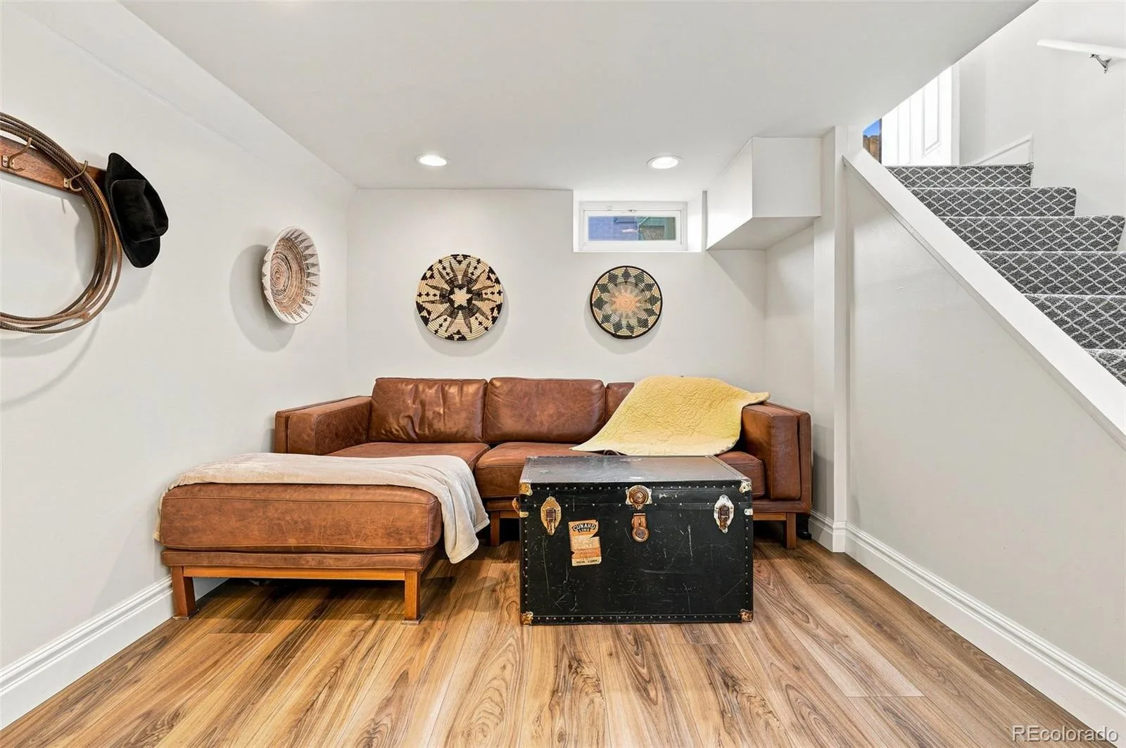3280 Niagara Street Denver CO 80207 | MLS #REC4324887 08062026182253 1600 29