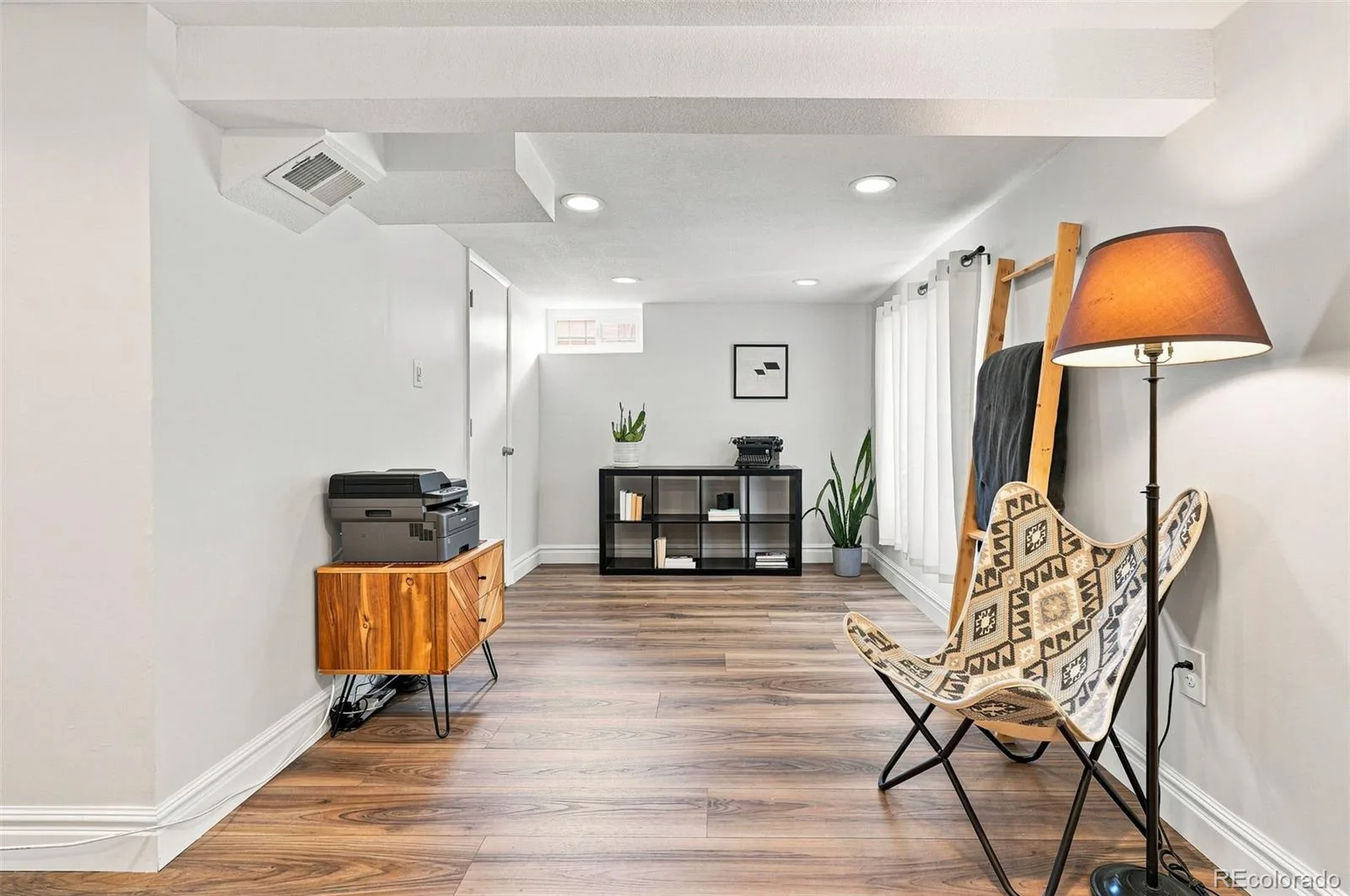 3280 Niagara Street Denver CO 80207 | MLS #REC4324887 08062026182253 1600 32