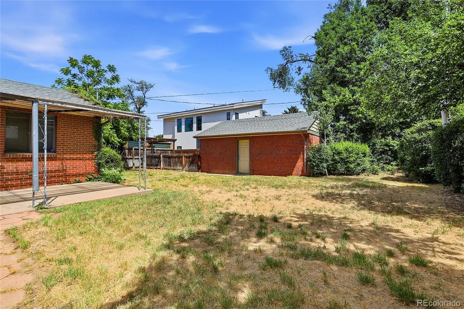 7115 E 6th Avenue Parkway Denver CO 80220 MLS #REC4327529 06172026234006 1600 26