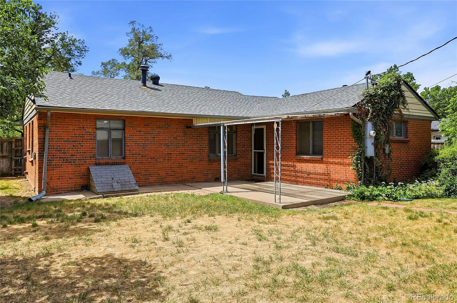 7115 E 6th Avenue Parkway Denver CO 80220 MLS #REC4327529 06172026234006 1600 28