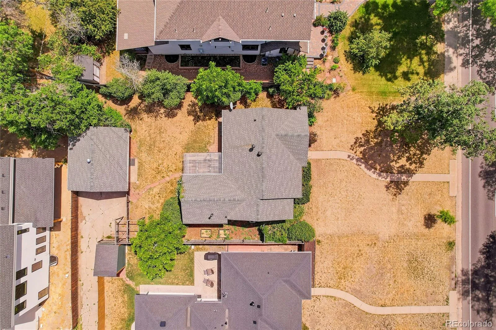 7115 E 6th Avenue Parkway Denver CO 80220 MLS #REC4327529 06172026234006 1600 31