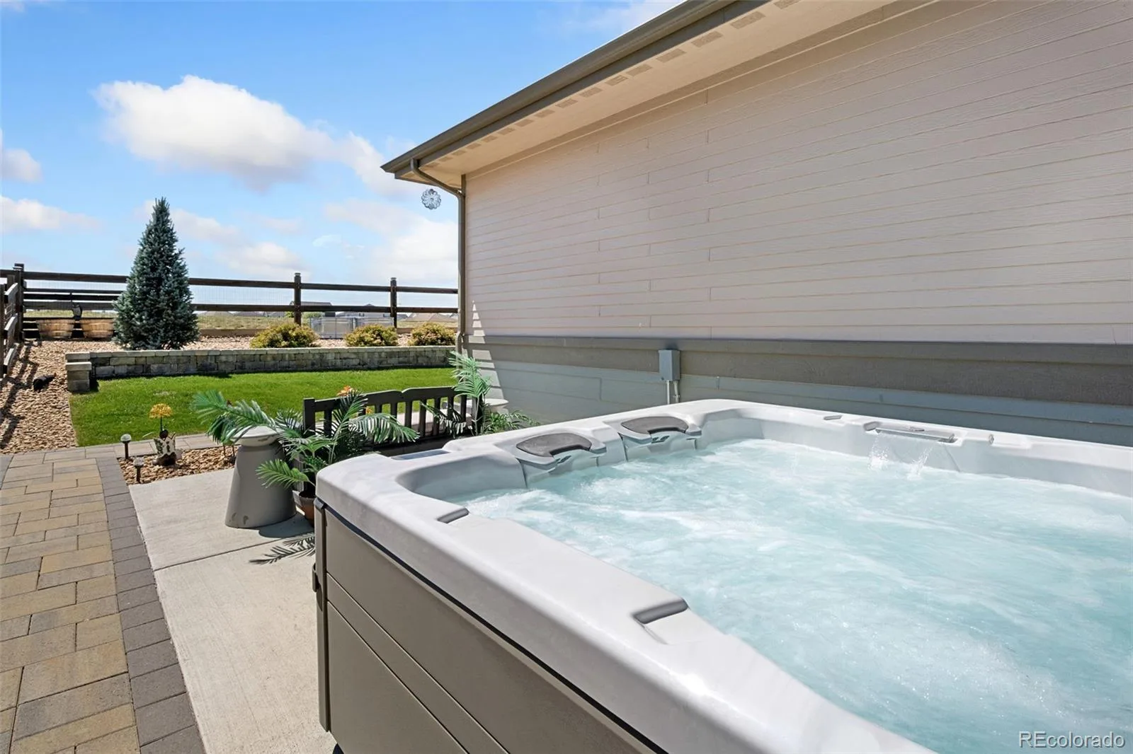 12791 Crane River Drive Longmont CO 80504 | MLS #REC4328841 06232026201231 1600 35