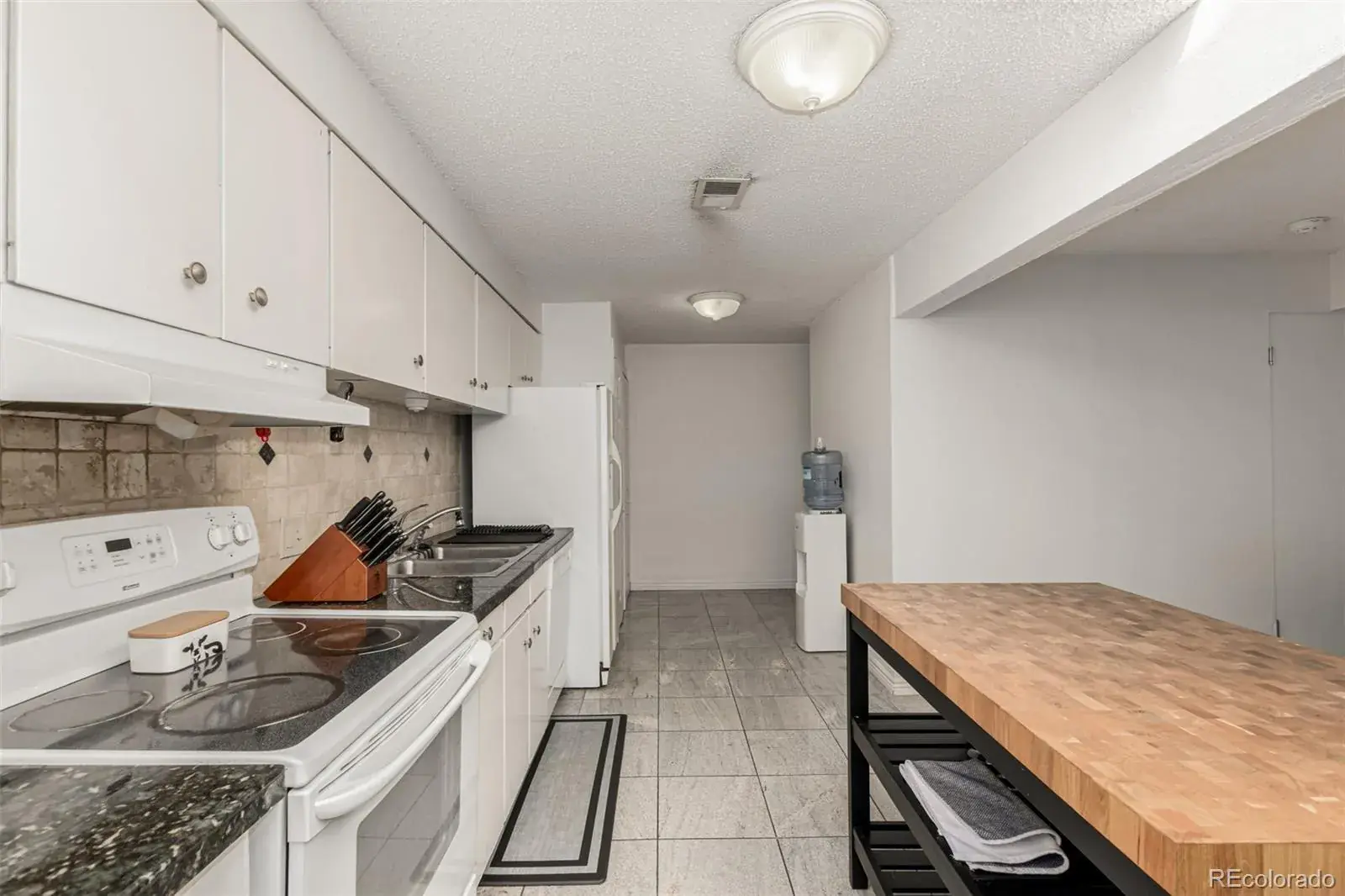 01122026220044 1600 17