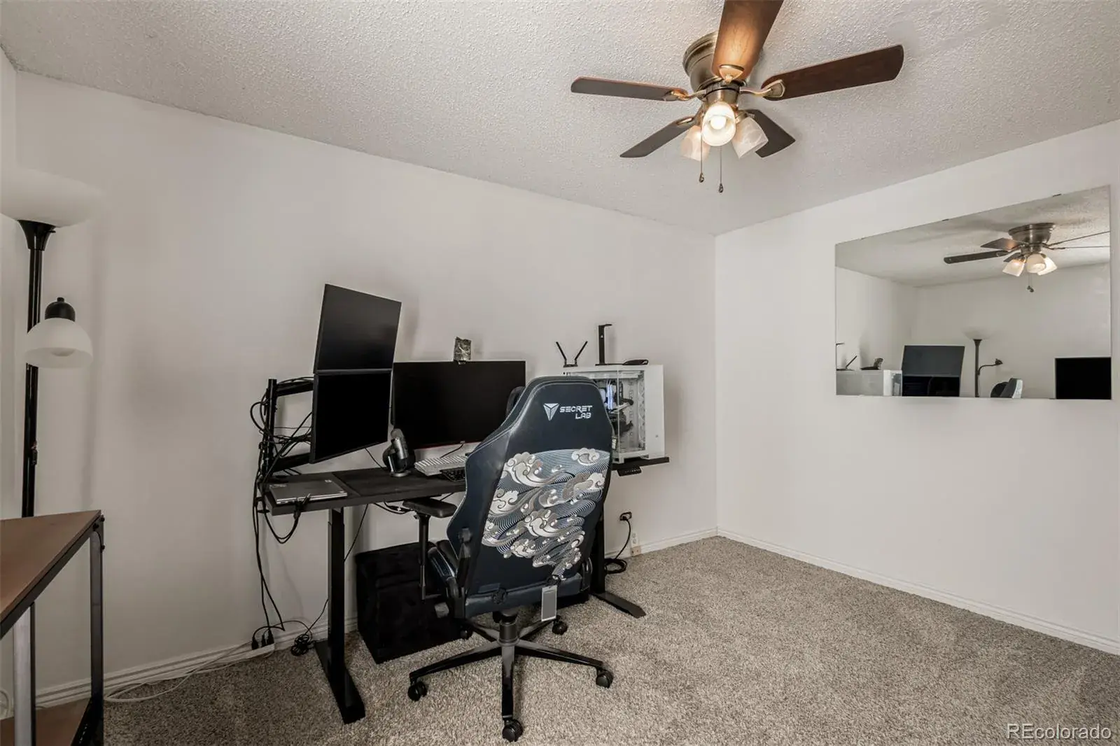 01122026220044 1600 24