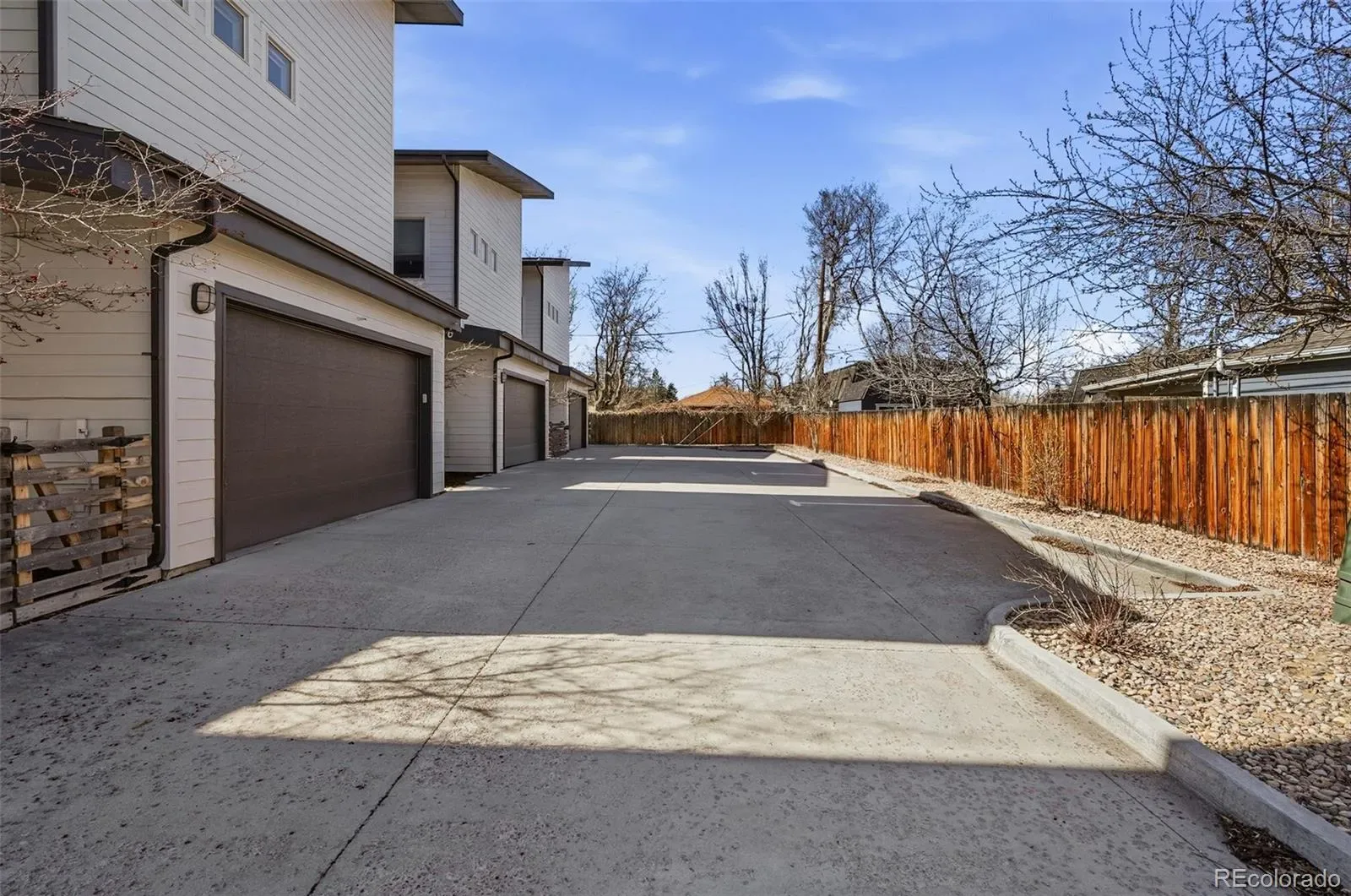 03192026194604 1600 25