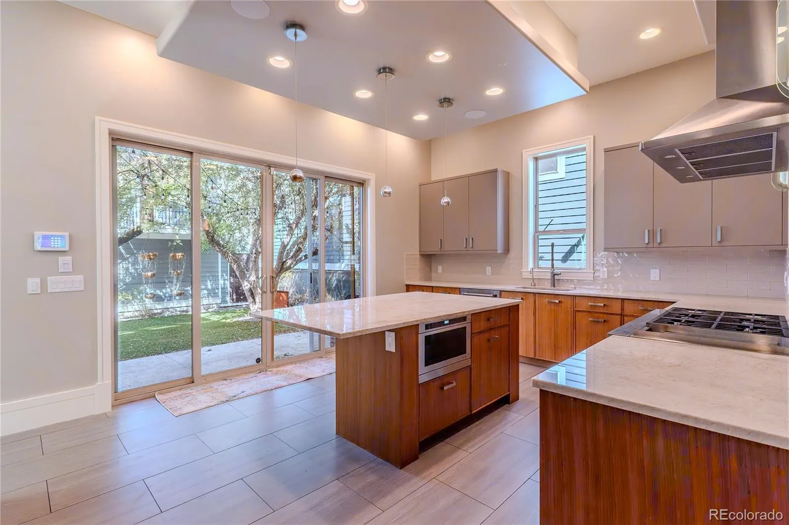 1745 N Emerson Street Denver CO 80218 MLS #REC4330659 04302026191102 1600 11