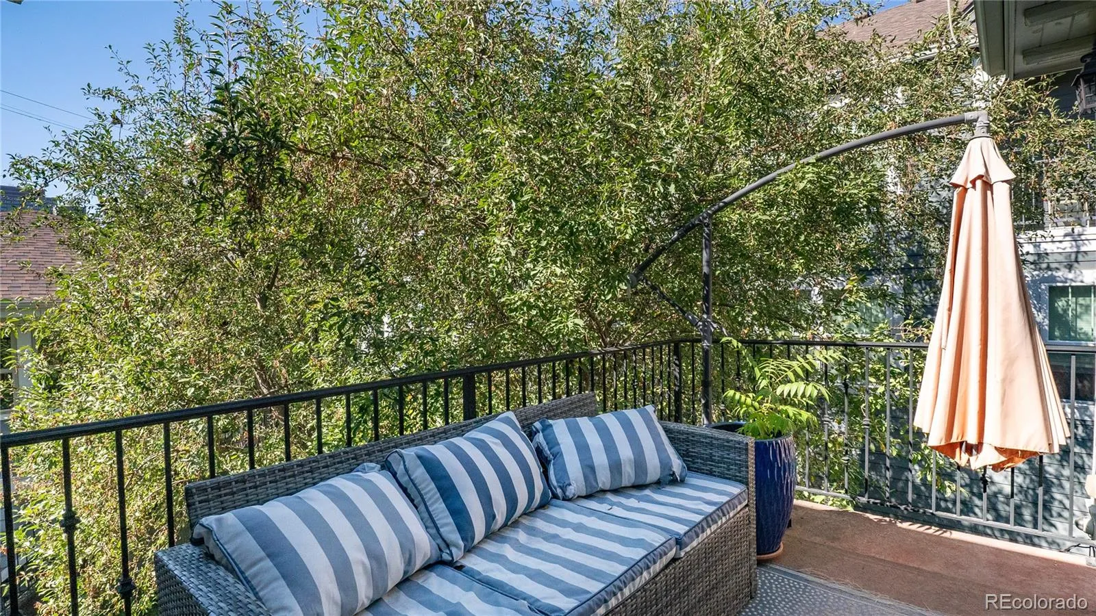 1745 N Emerson Street Denver CO 80218 MLS #REC4330659 04302026191102 1600 19