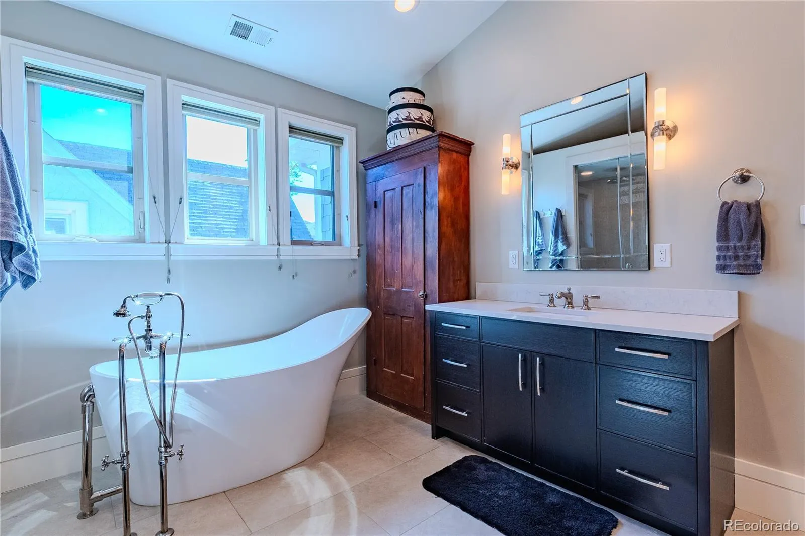 1745 N Emerson Street Denver CO 80218 MLS #REC4330659 04302026191102 1600 23