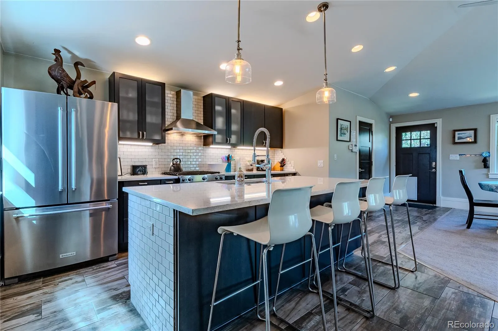 1745 N Emerson Street Denver CO 80218 MLS #REC4330659 04302026191102 1600 35