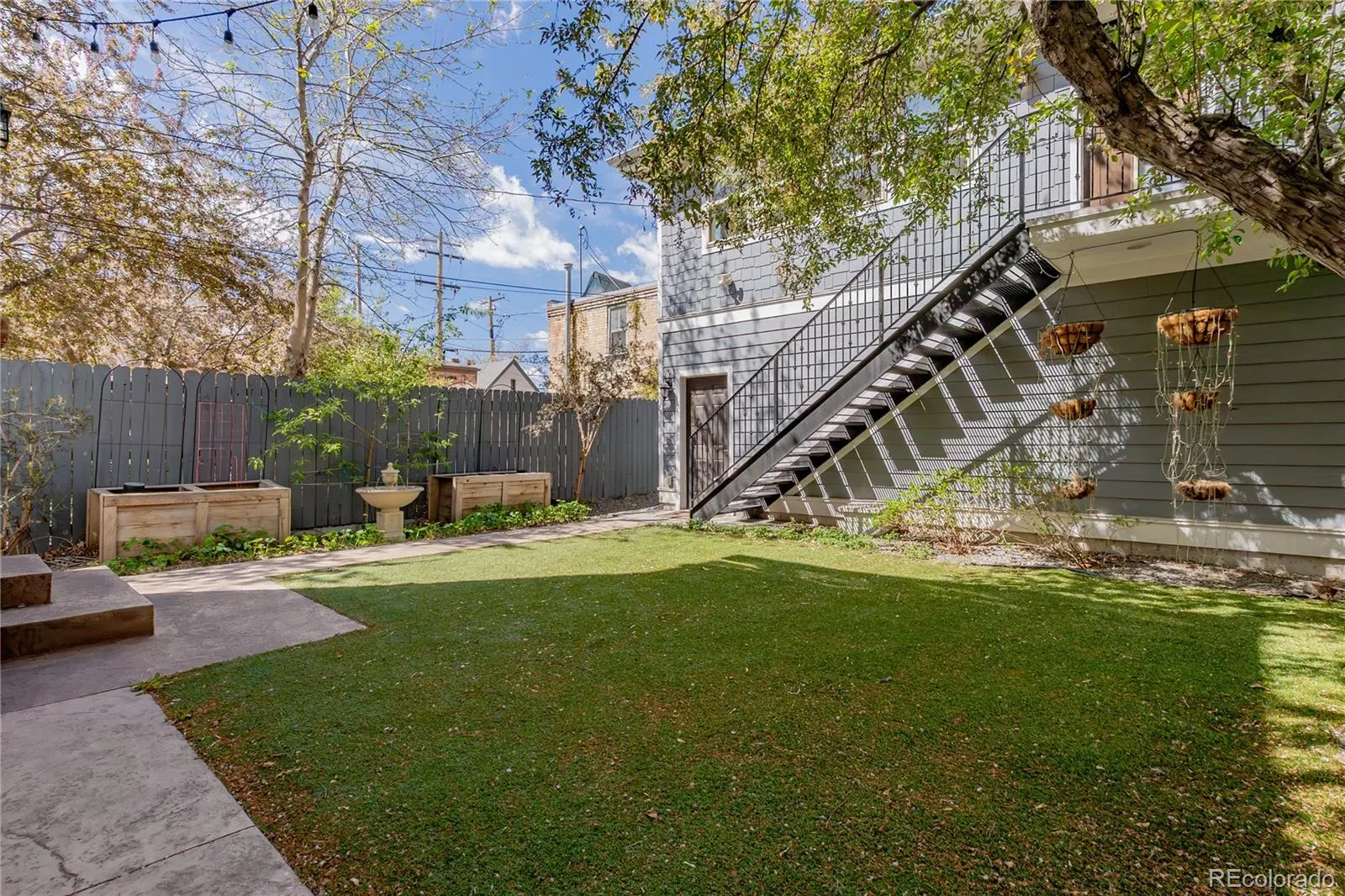 1745 N Emerson Street Denver CO 80218 MLS #REC4330659 04302026191102 1600 41