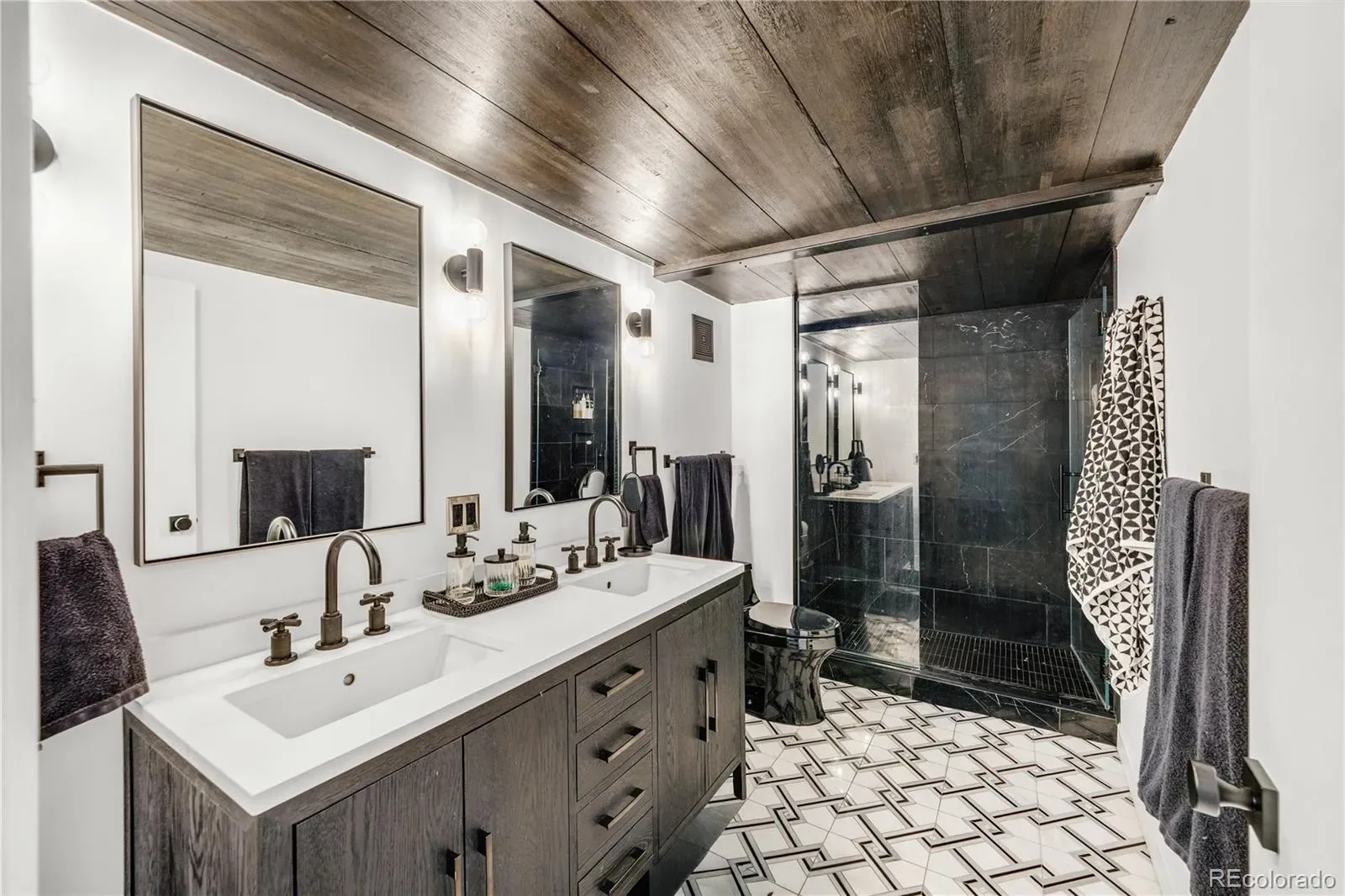 03112026030238 1600 16